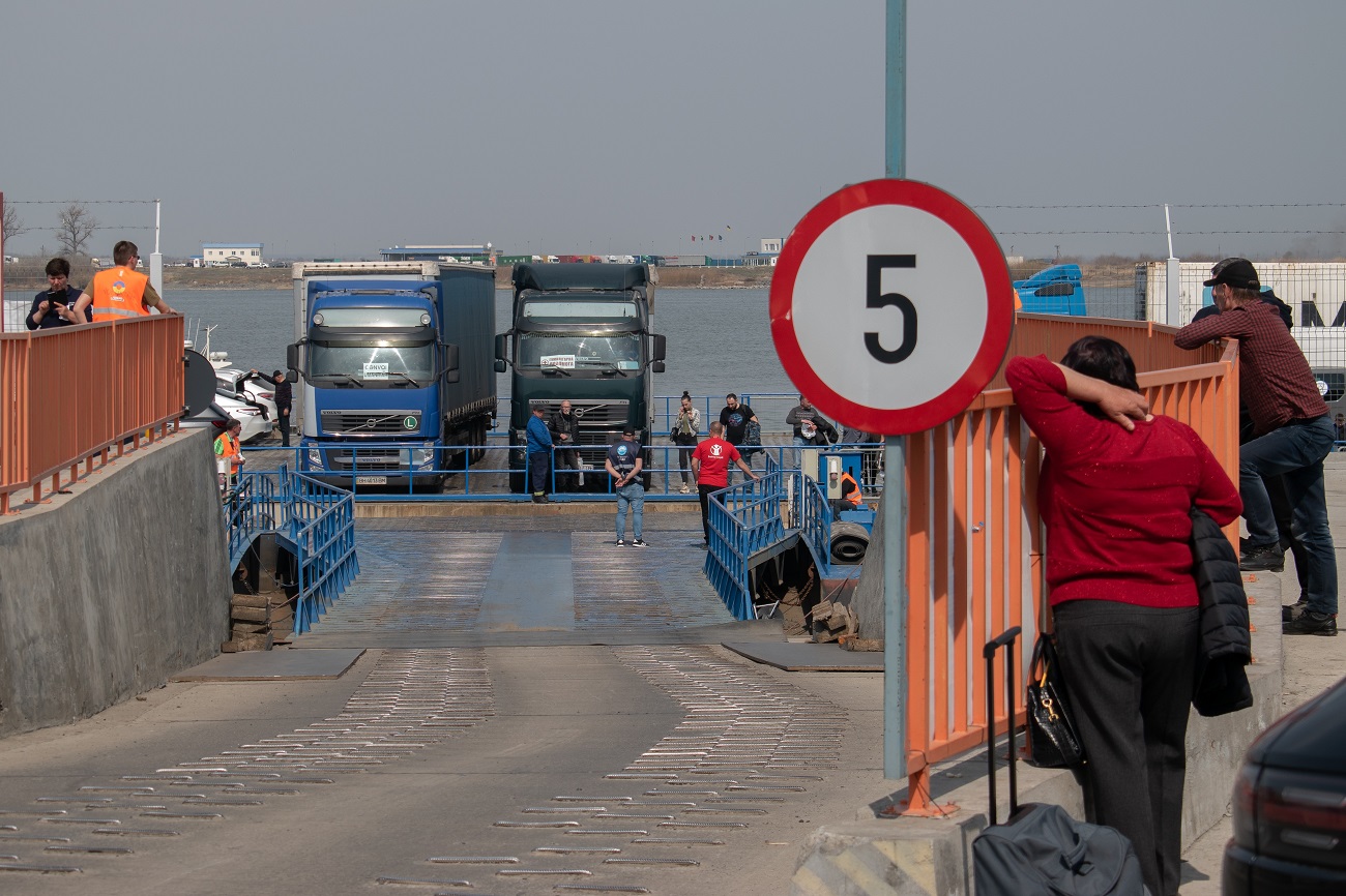 Стабильный тренд. Украинцы все реже уезжают в ЕС из-за войны