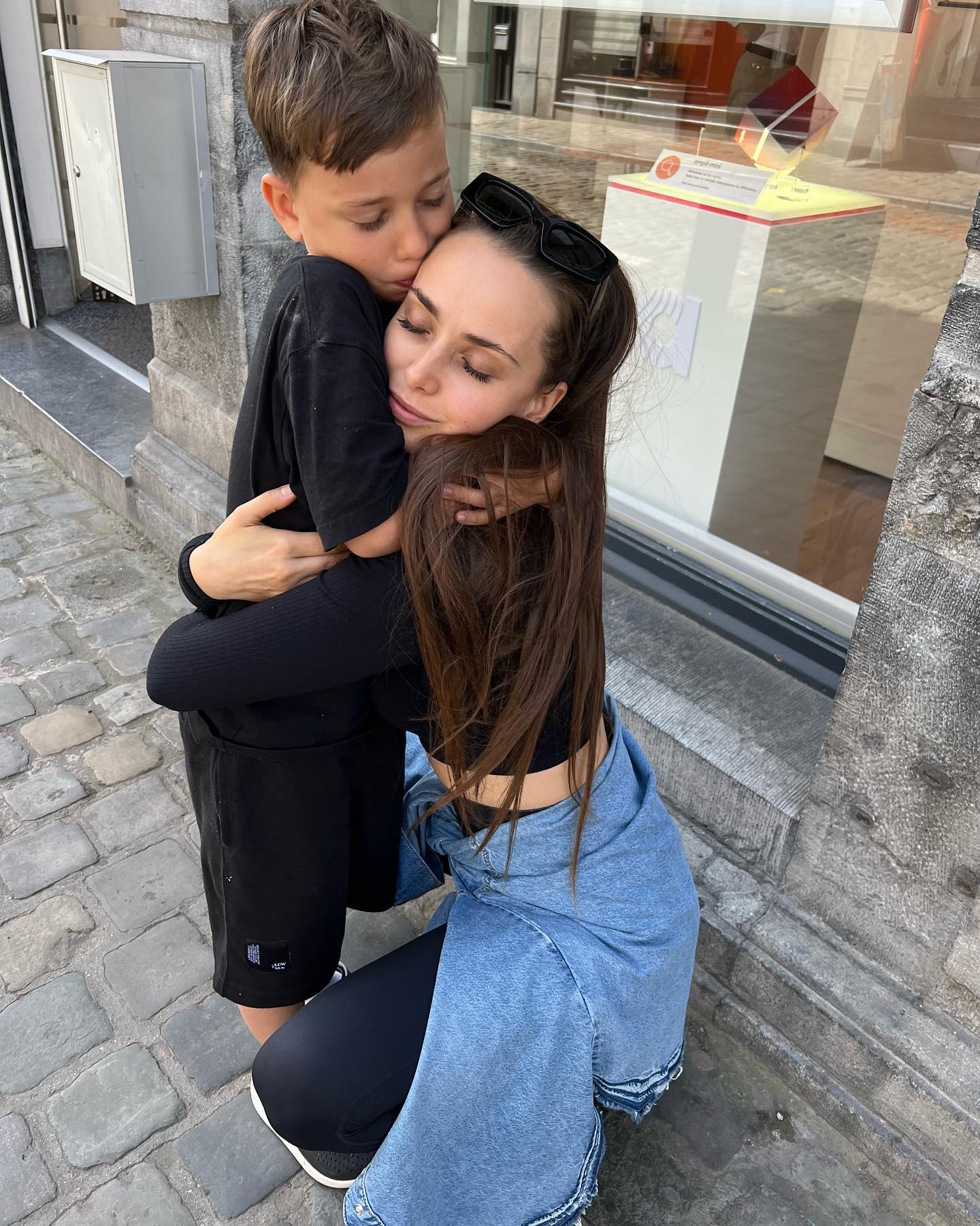 Син Ксенії Мішиної опинився у лікарні на відпочинку у Таїланді