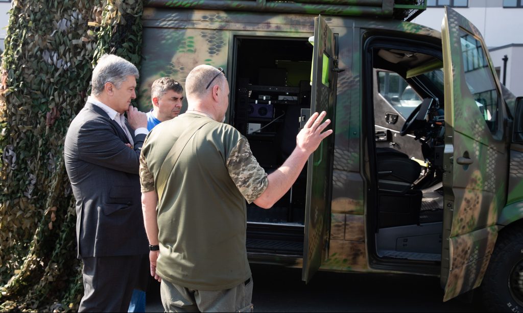 Продолжаются полевые испытания комплекса оптоэлектронной разведки, который создали волонтеры, - ветеран АТО