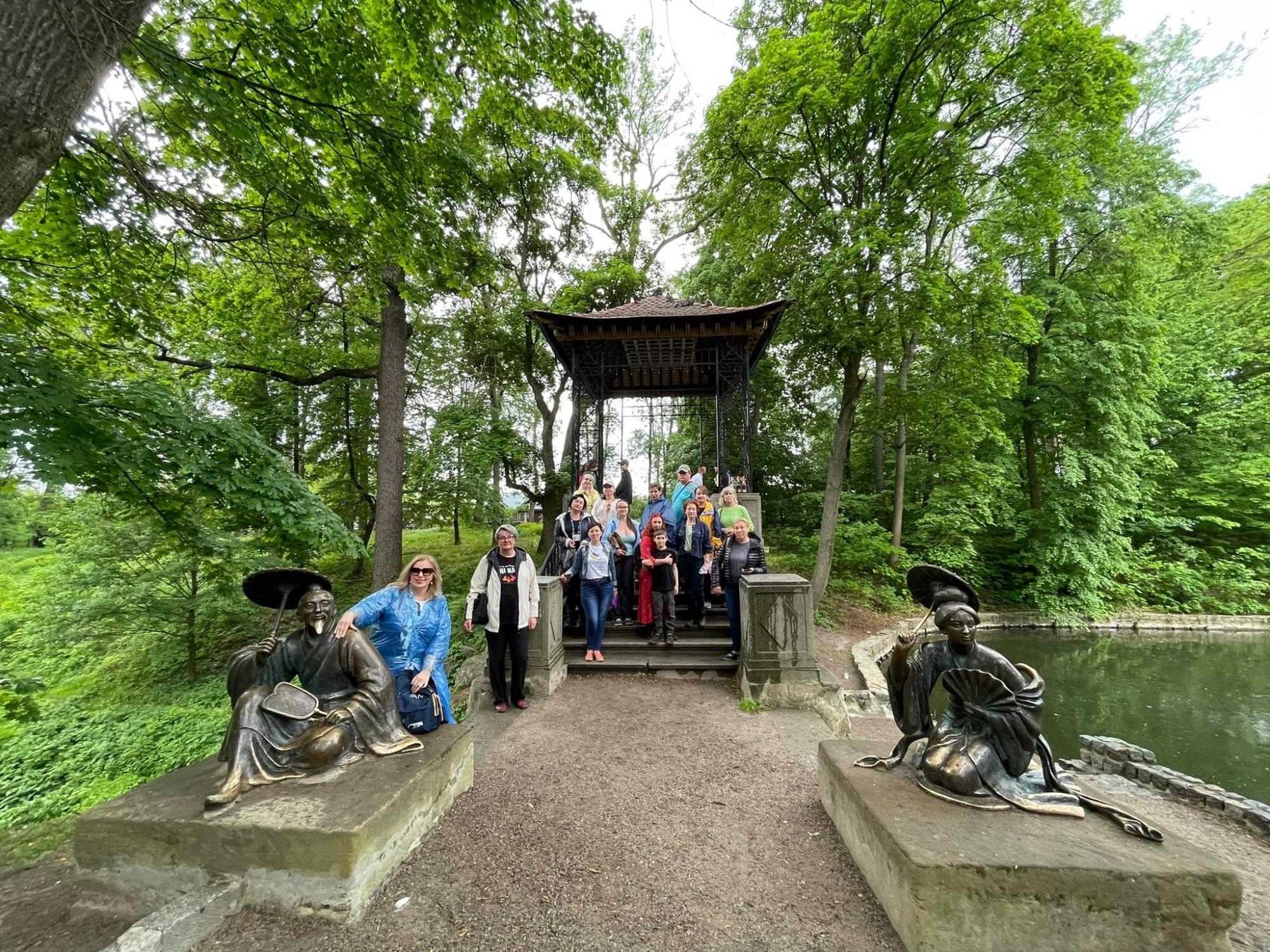 Экскурсии возвращаются. Сколько стоят туры по Киеву и за город