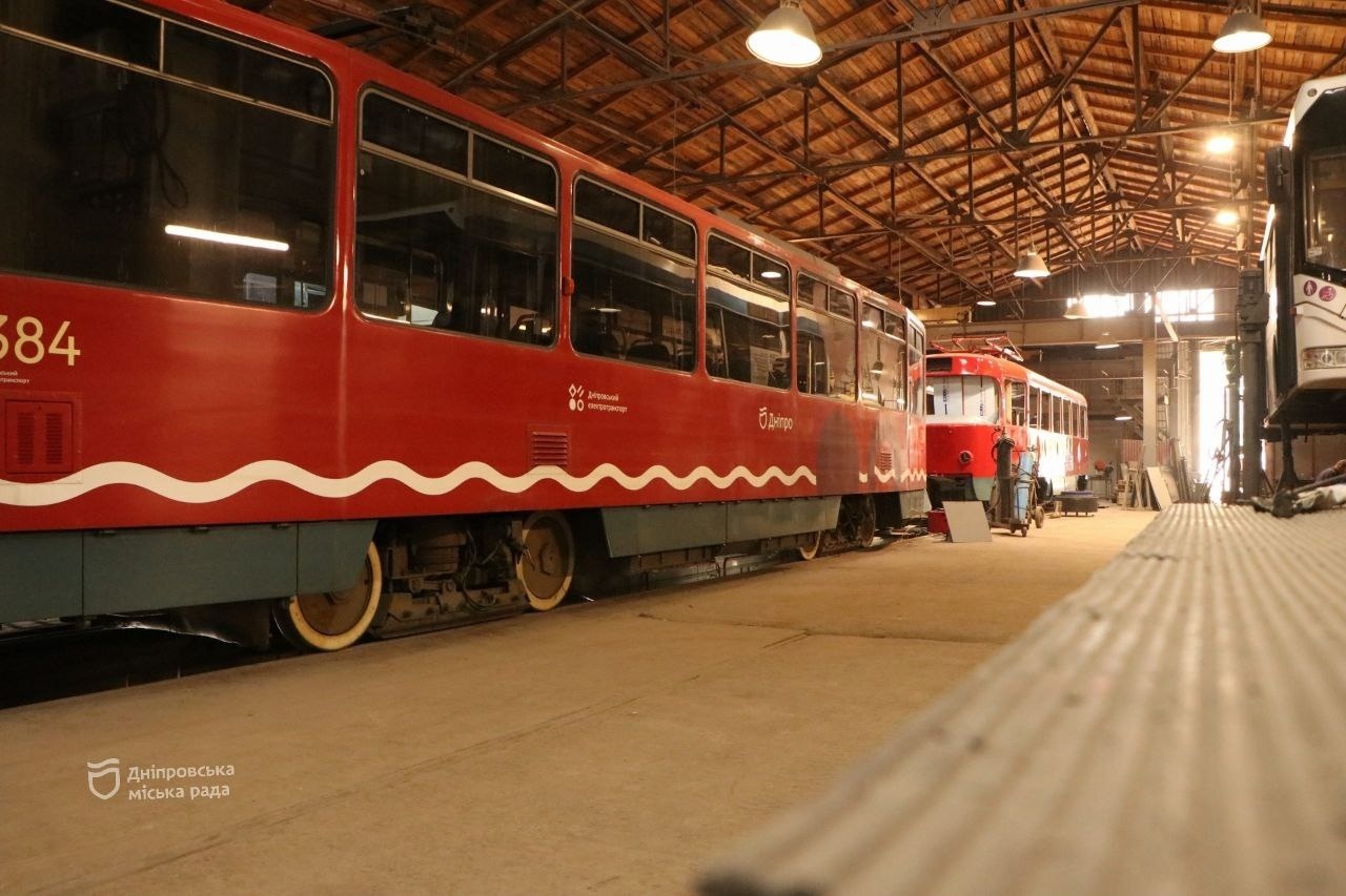 У Дніпрі курсуватиме нова партія трамваїв з німецького Лейпцига: як виглядає транспорт (фото)
