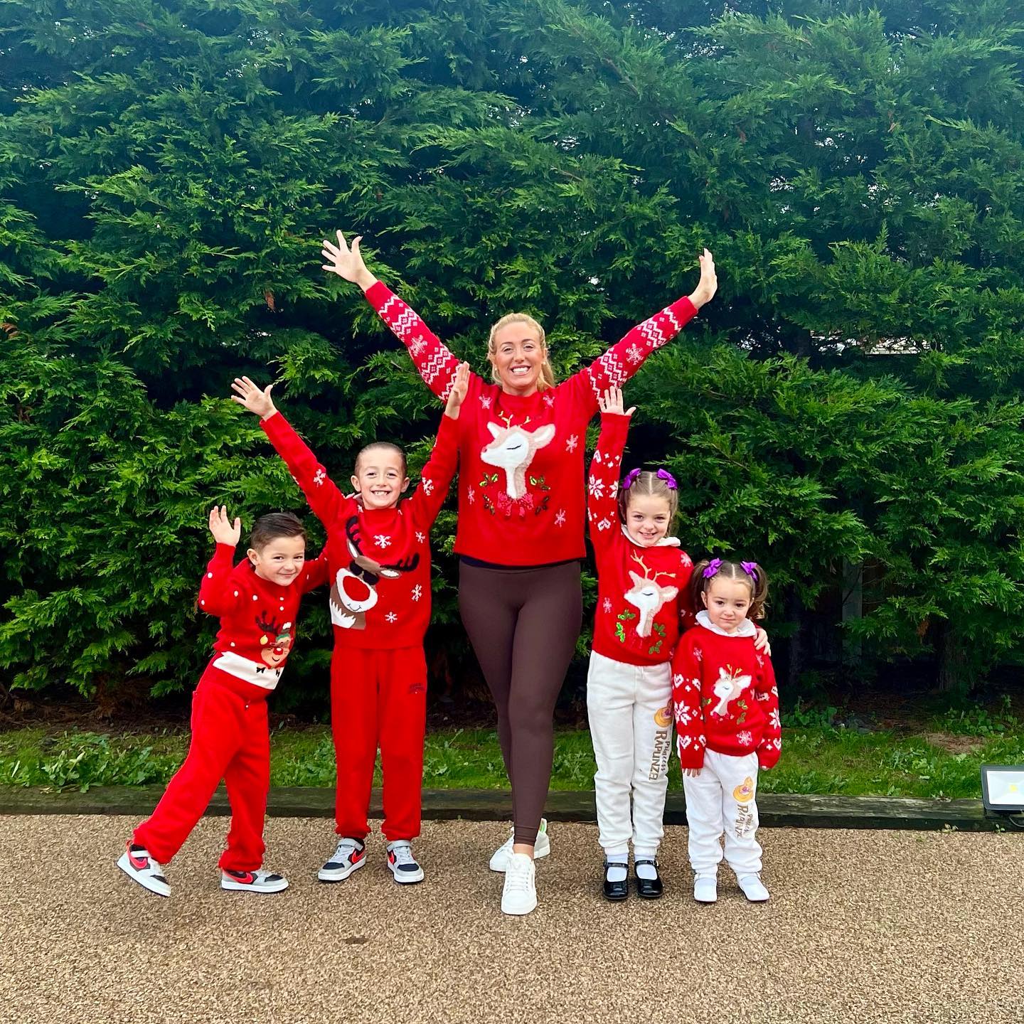 Як виглядають дружини Усика і Ф’юрі: фото "перших леді" боксерів