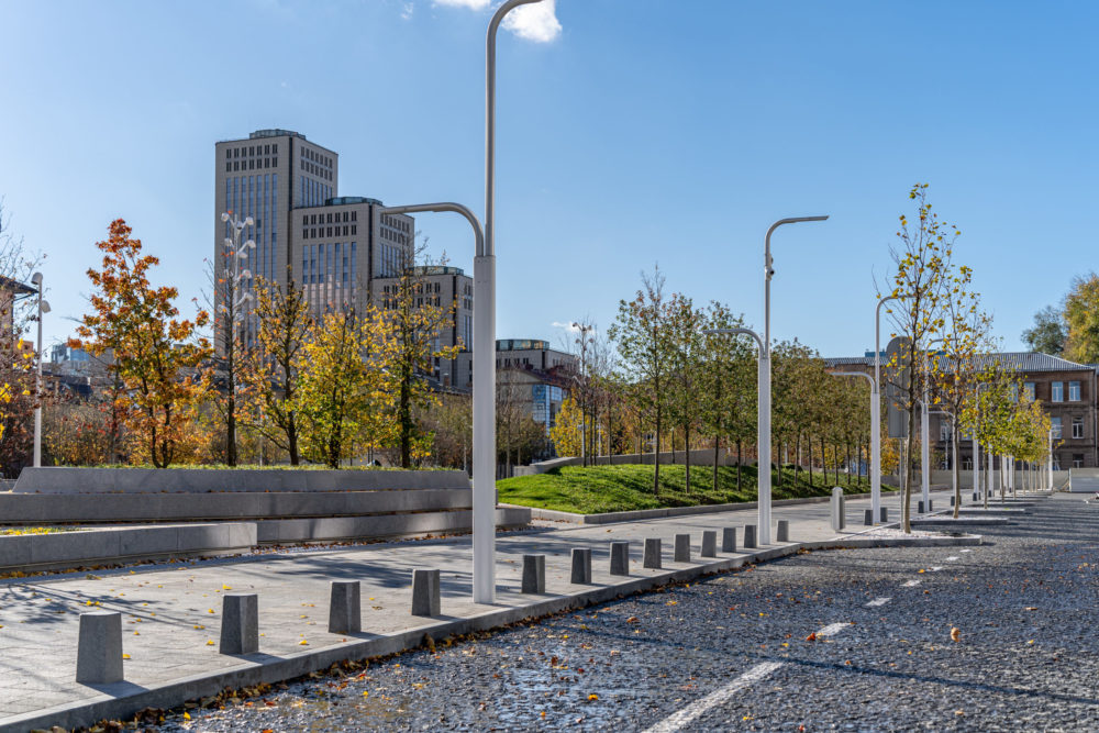 Дивіться, як виглядає одна із настаріших площ Дніпра після реконструкції (фото)