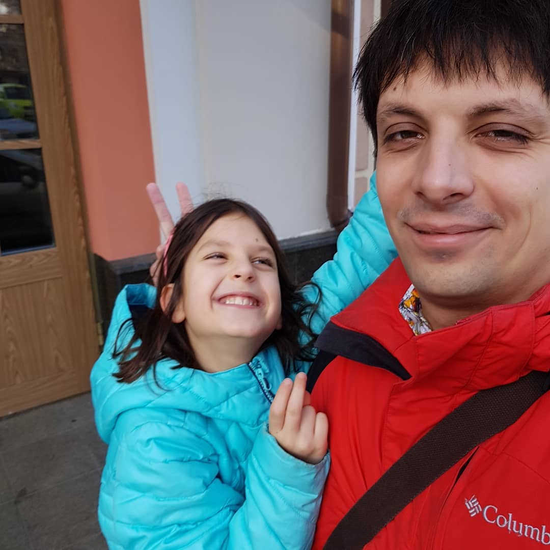 Юля Мендель впервые показала своего бойфренда на милых фото: "Влюбляюсь в тебя каждый день"