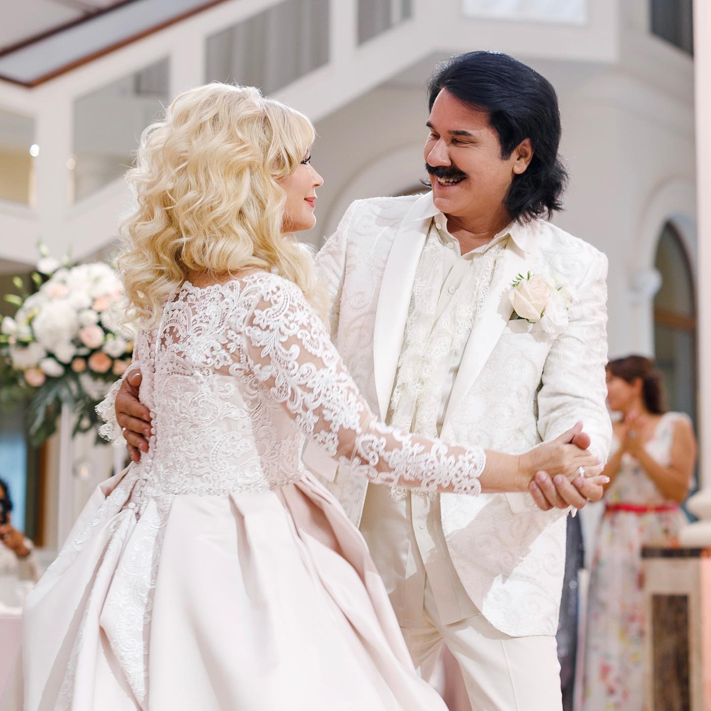 Зібров висловився про першу дружину та назвав причину їхнього розлучення: "Мені соромно"