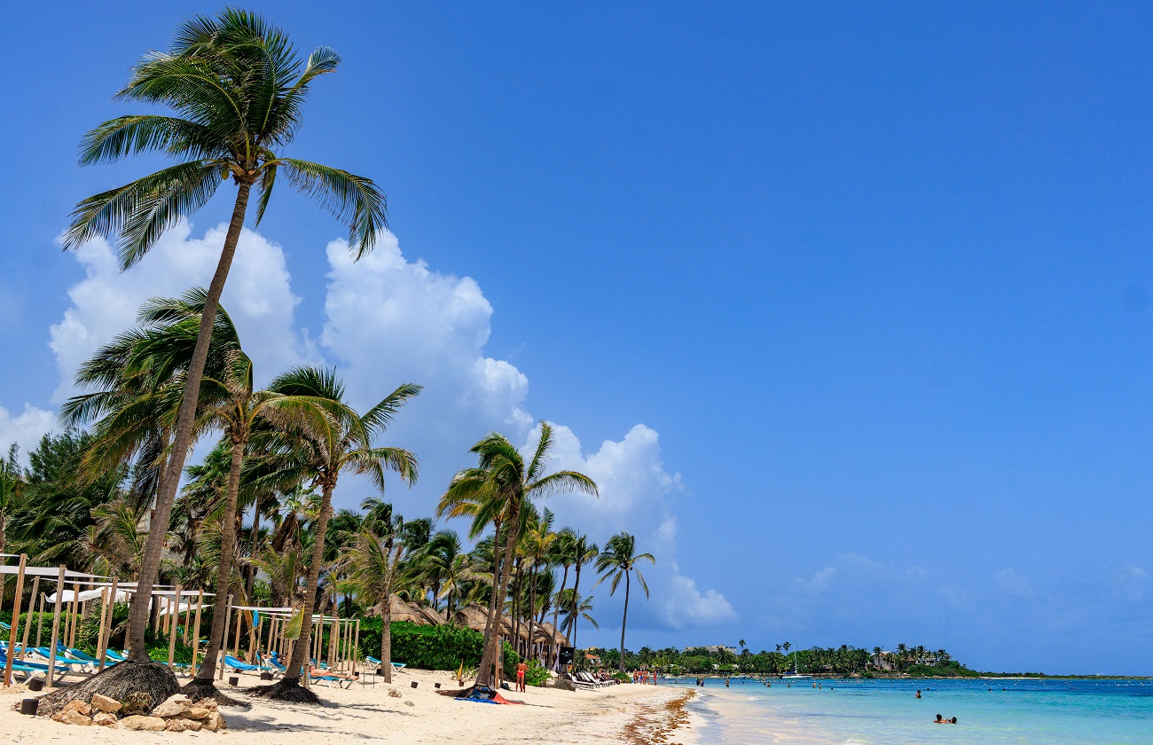 Від Мексики до Мадагаскару. У скільки обійдеться екзотичний відпочинок взимку