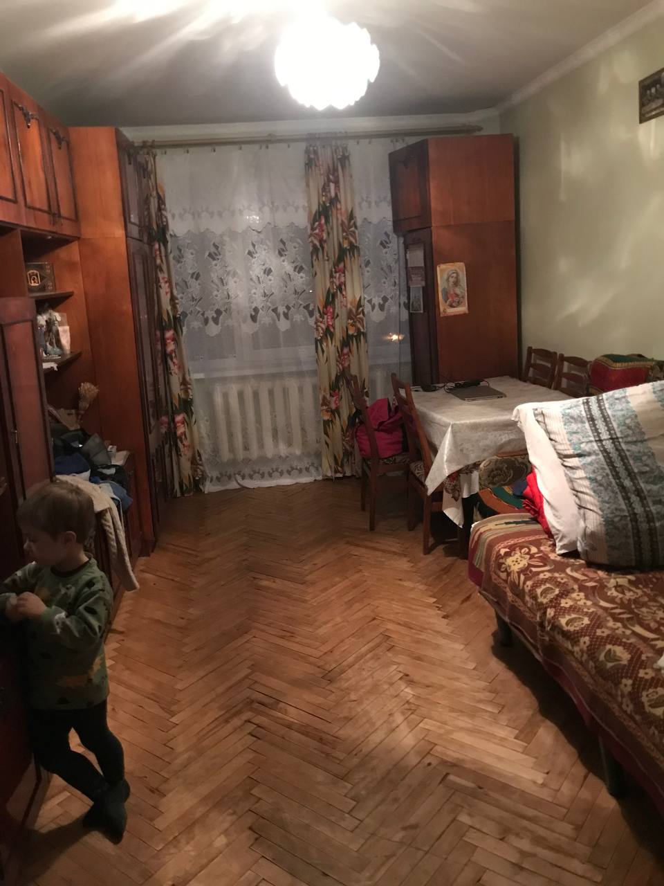 "Світло є навіть у темні часи": як Угорщина стала тимчасовим домом для моєї родини у розпал війни