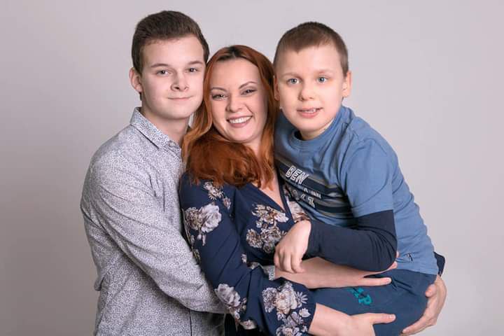 “Не хочу травмувати старшого сина інвалідністю молодшого”. Історія мами-активістки