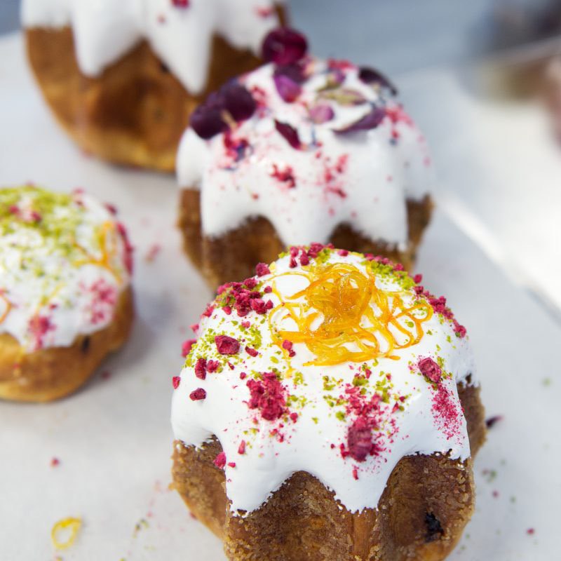 Этот рецепт ищут все: влажная паска с сухофруктами от Лизы Глинской