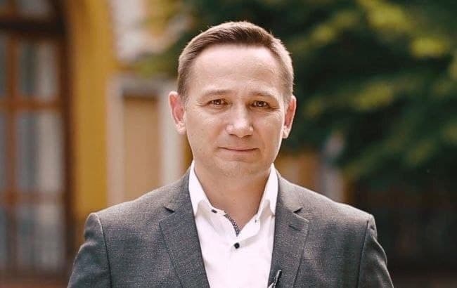 У Кропивницькому чоловік героїчно кинувся на допомогу дівчині, яка тонула у крижаній воді (фото)