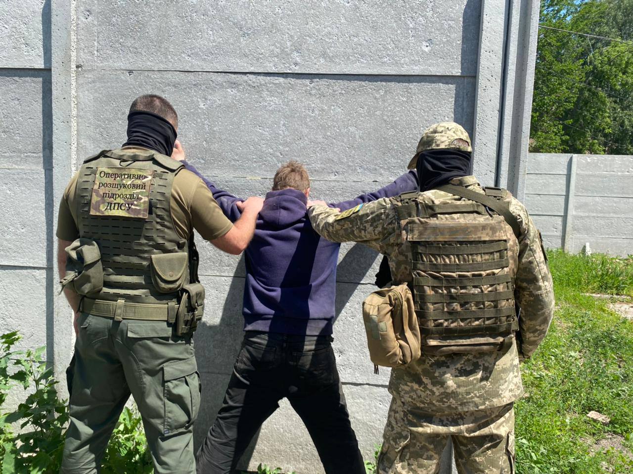 Пограничники задержали жителя Славянска, который работал на "ДНР"