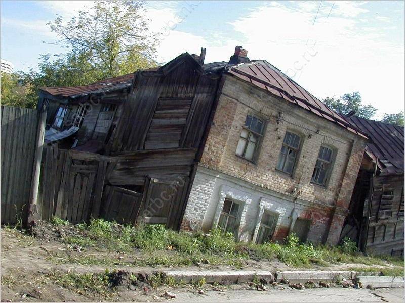 Тульская область РФ хочет "отстраивать Мариуполь", пока сами туляки выживают в бараках (фото)