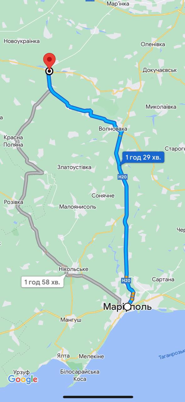 Через Маріуполь йдуть величезні колони техніки. Окупанти будують оборону навколо міста