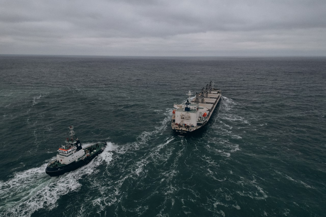 З України до Африки вирушило друге судно з гуманітарним вантажем пшениці: куди слідує