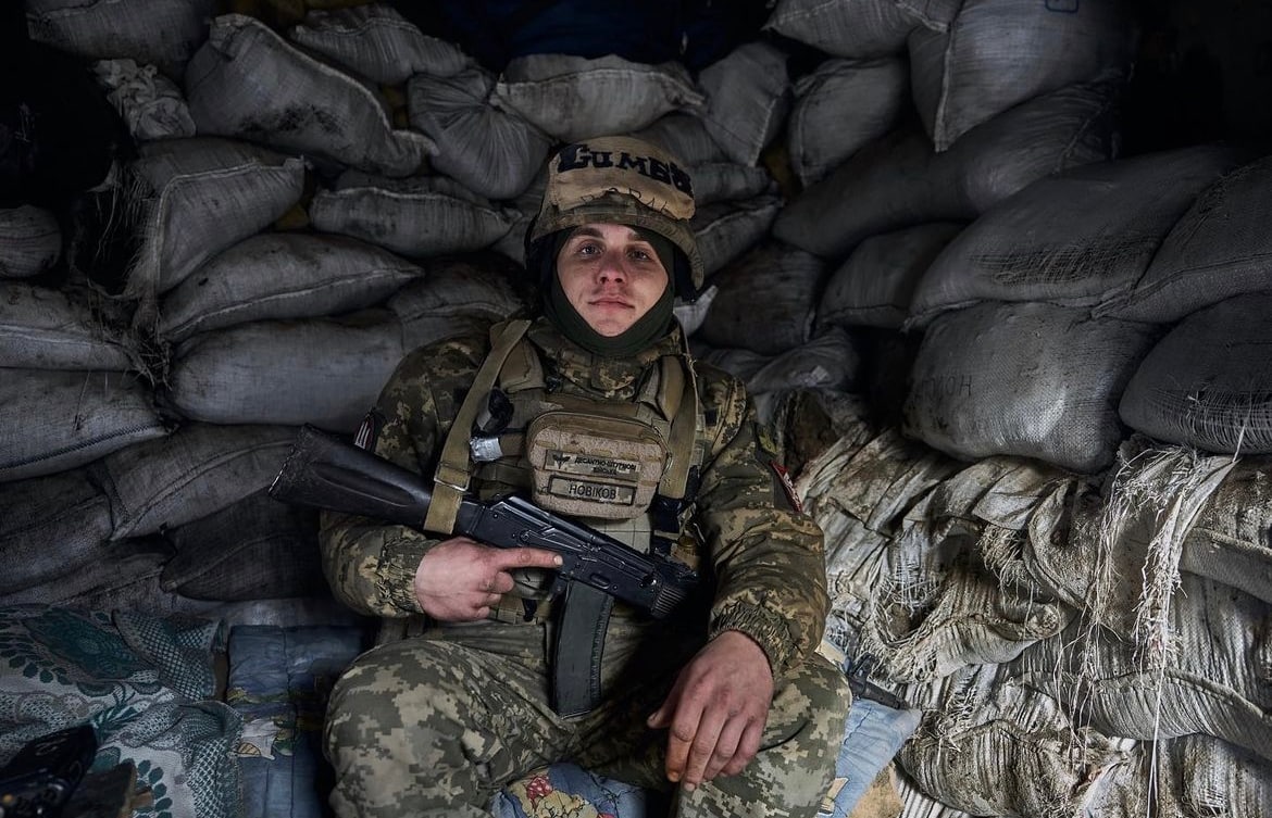 ЗСУ показали, як готуються святкувати Різдво під обстрілами: фото незламності