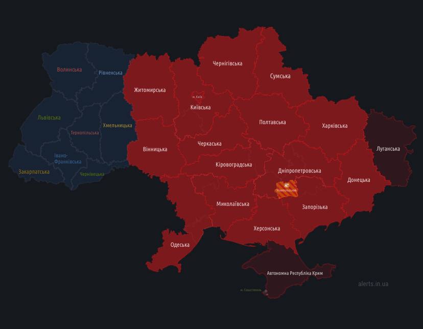Росія вивела в Чорне море ракетоносії з 16 "Калібрами"