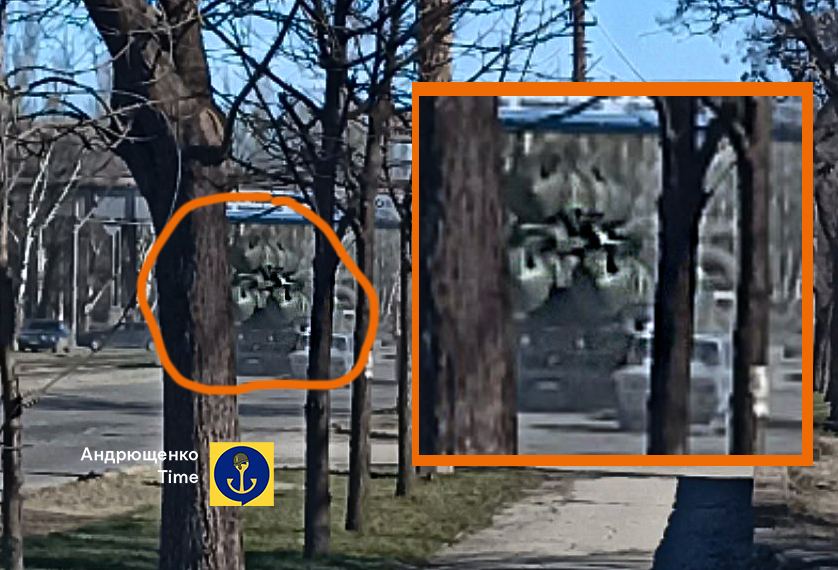 Намагаються сховати. У Маріуполі окупанти переміщують ППО на нове місце