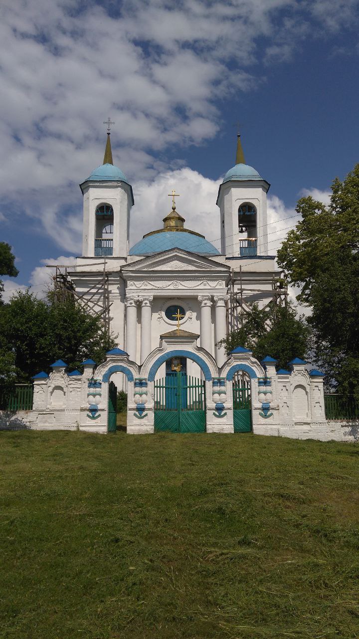 Лише раз на рік. Де побачити найкрасивіший розлив Десни навесні: путівник