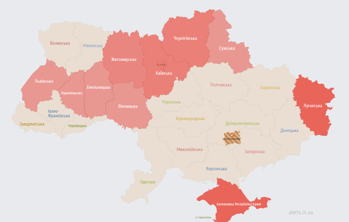 По всій території України оголошена повітряна тривога