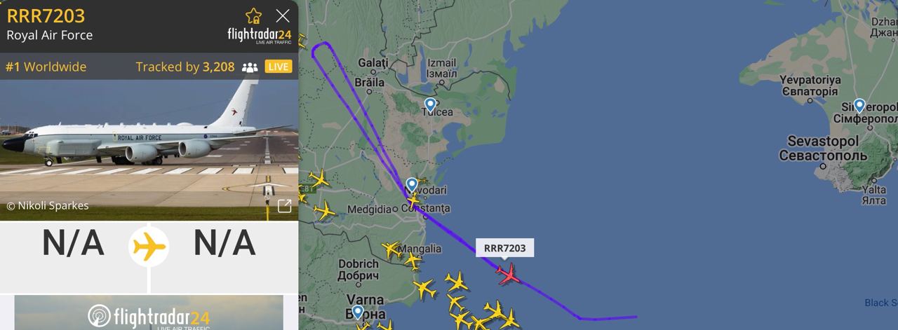 Біля узбережжя Чорного моря зафіксували третій розвідувальний літак НАТО