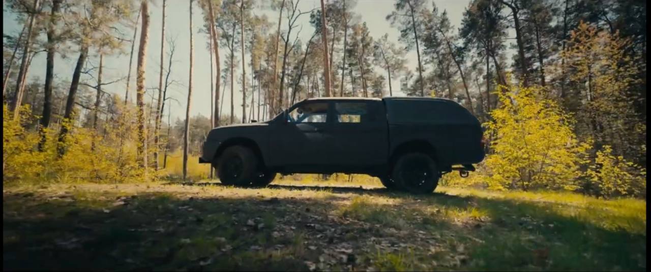 Favbet Foundation передал батальону "Миротворец" два внедорожника