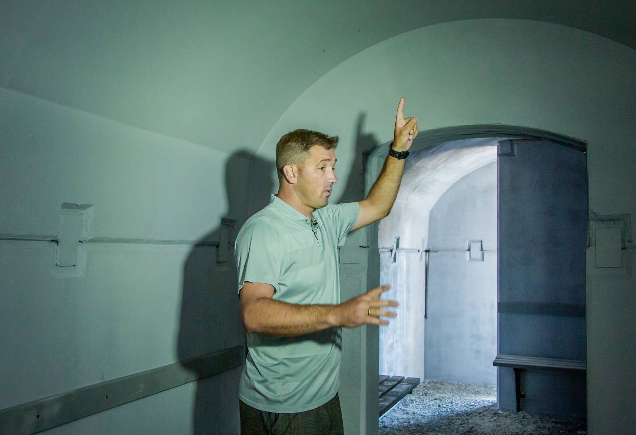 У Києві встановили перше мобільне укриття. Дивіться, як воно виглядає (фото)