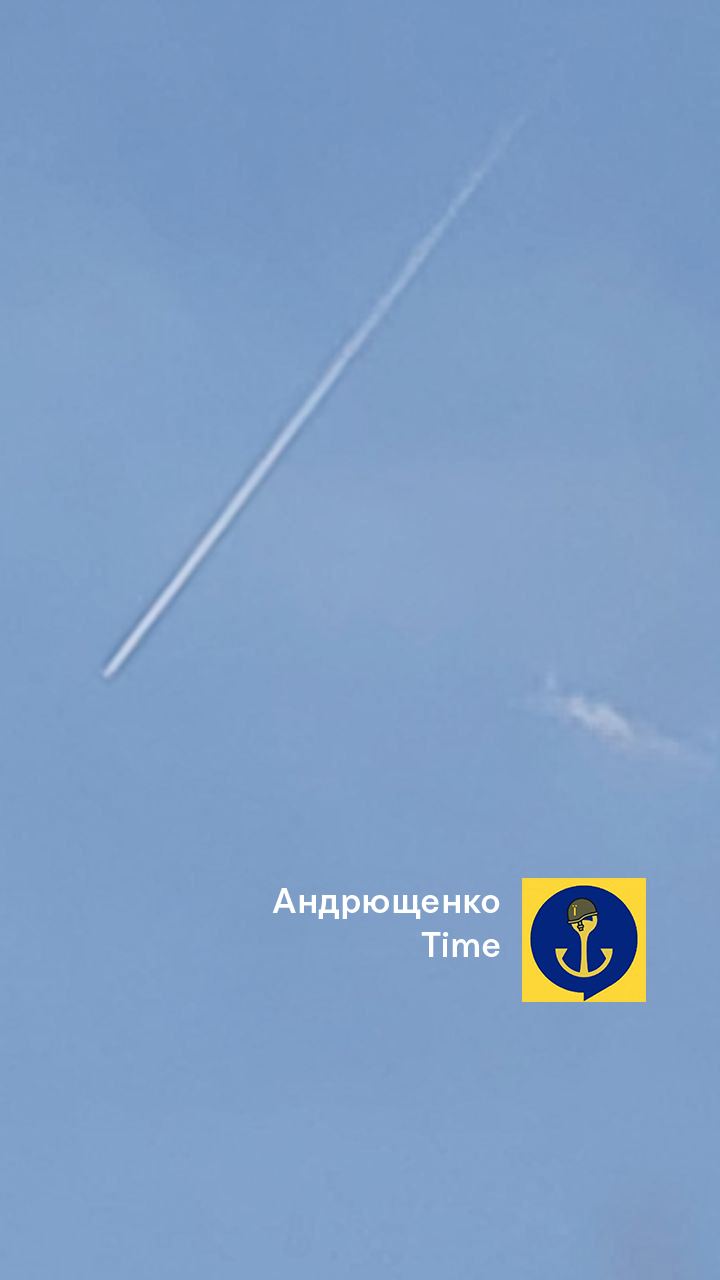 В Маріуполі пролунав вибух. Окупанти підняли в небо авіацію