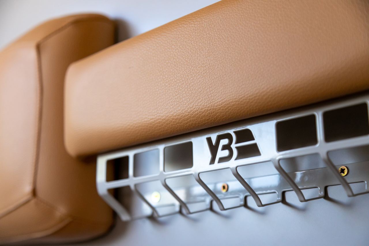 Укрзалізниця показала оновлені плацкартні вагони. Ви таких ще точно не бачили! (фото)