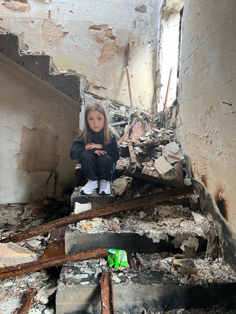 Перша в Україні сім'я отримала сертифікат на нове житло під час війни: як це працює (фото)