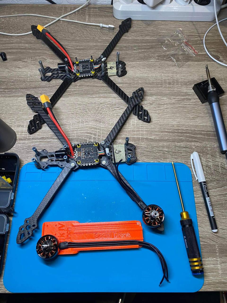 Безпілотник своїми руками. Як зібрати FPV-дрон вдома та чому це важливо для Збройних Сил