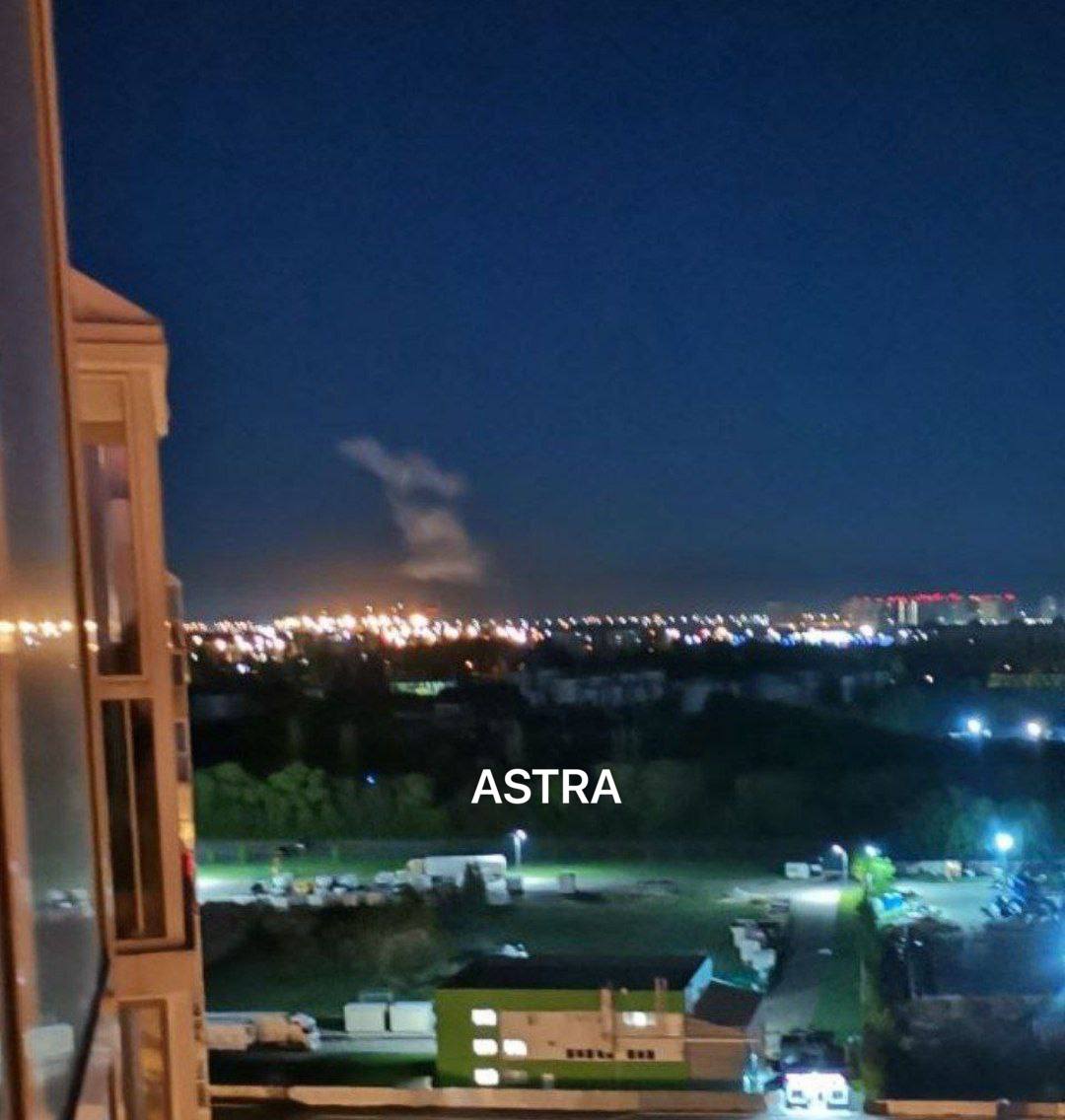 В РФ заявили о сбитии дронов и пожаре в Воронежской области