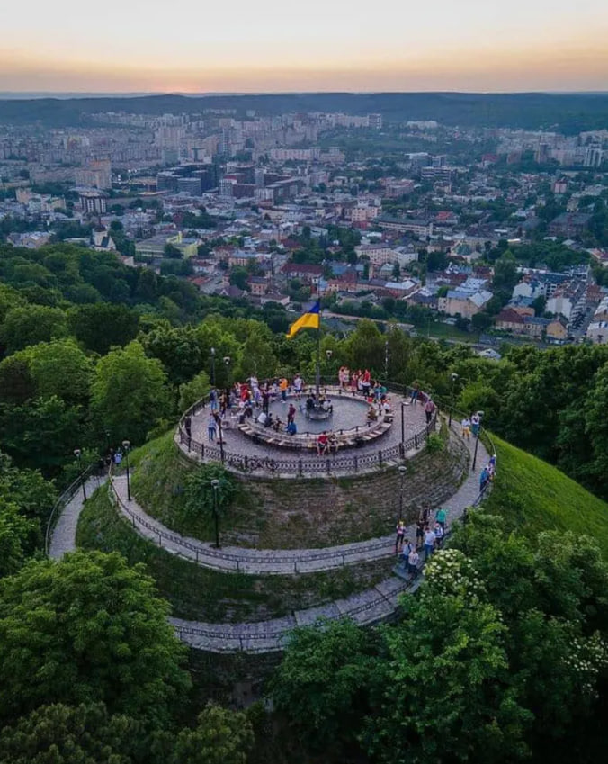 Площа Ринок, Оперний театр і не тільки: ТОП-10 цікавих місць Львова