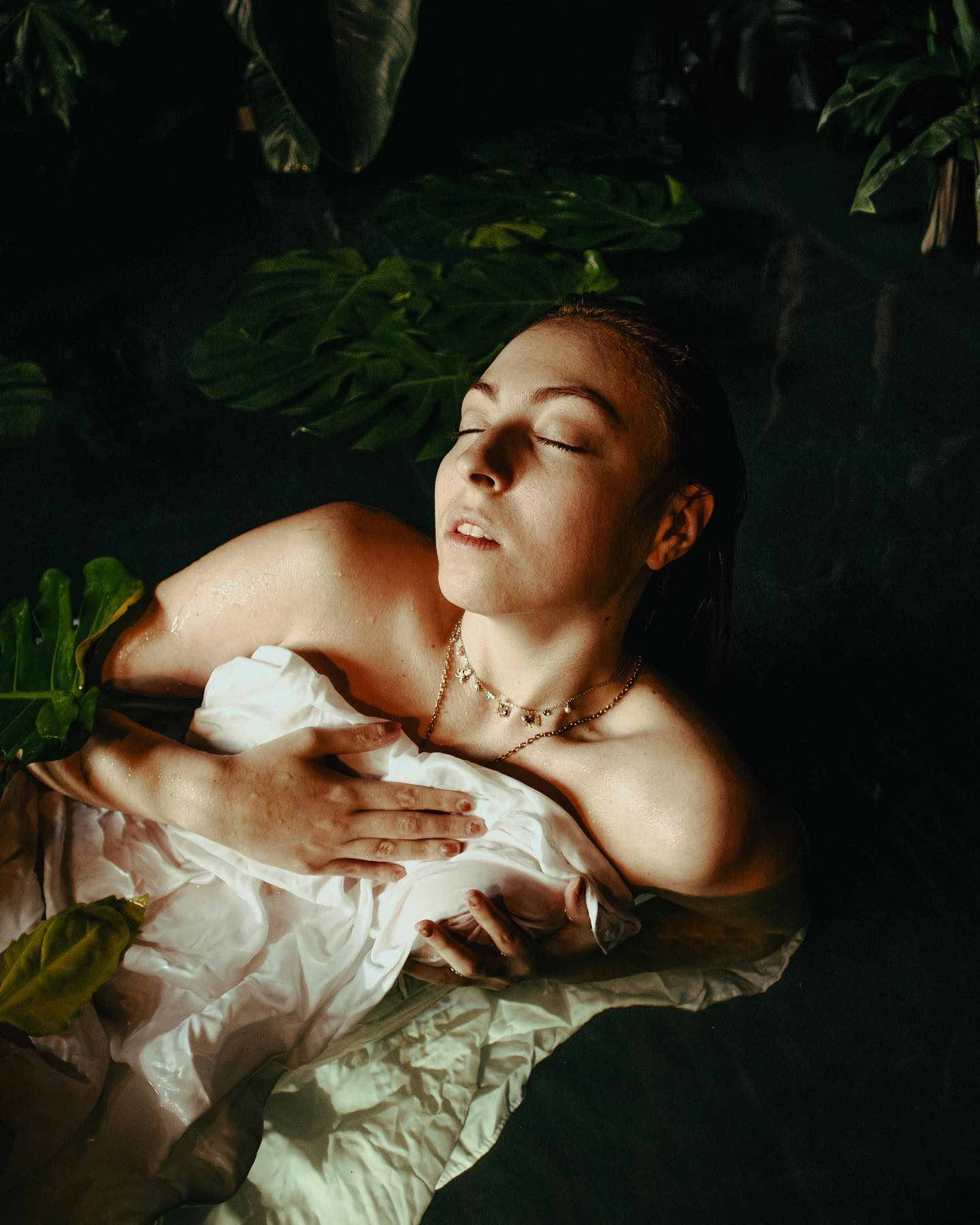 Донька Полякової розбурхала мережу "недитячими" фото: "зіркова" мама емоційно відреагувала