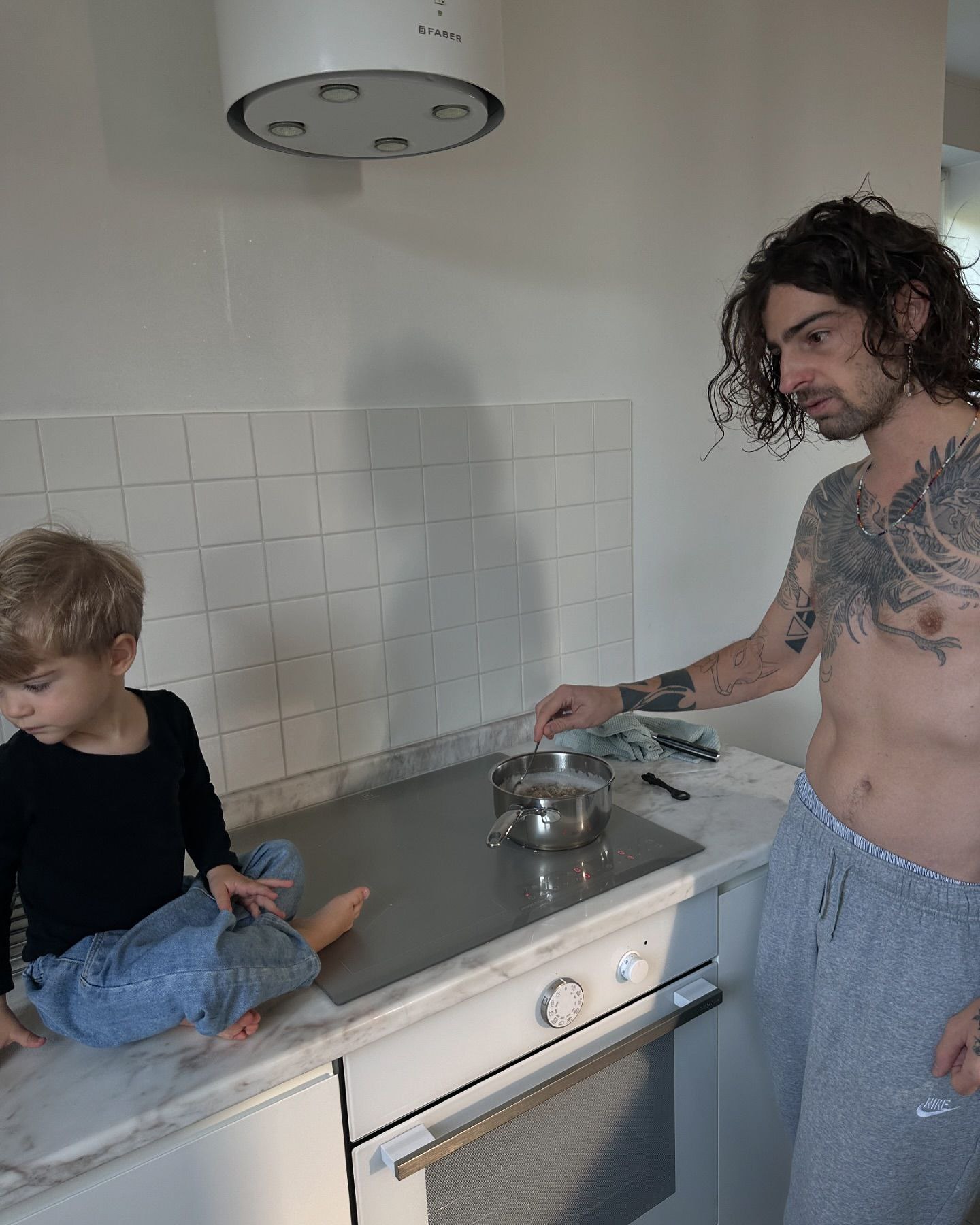 Дантес і Кацуріна публічно зізналися одне одному у коханні і замилували мережу сімейними фото