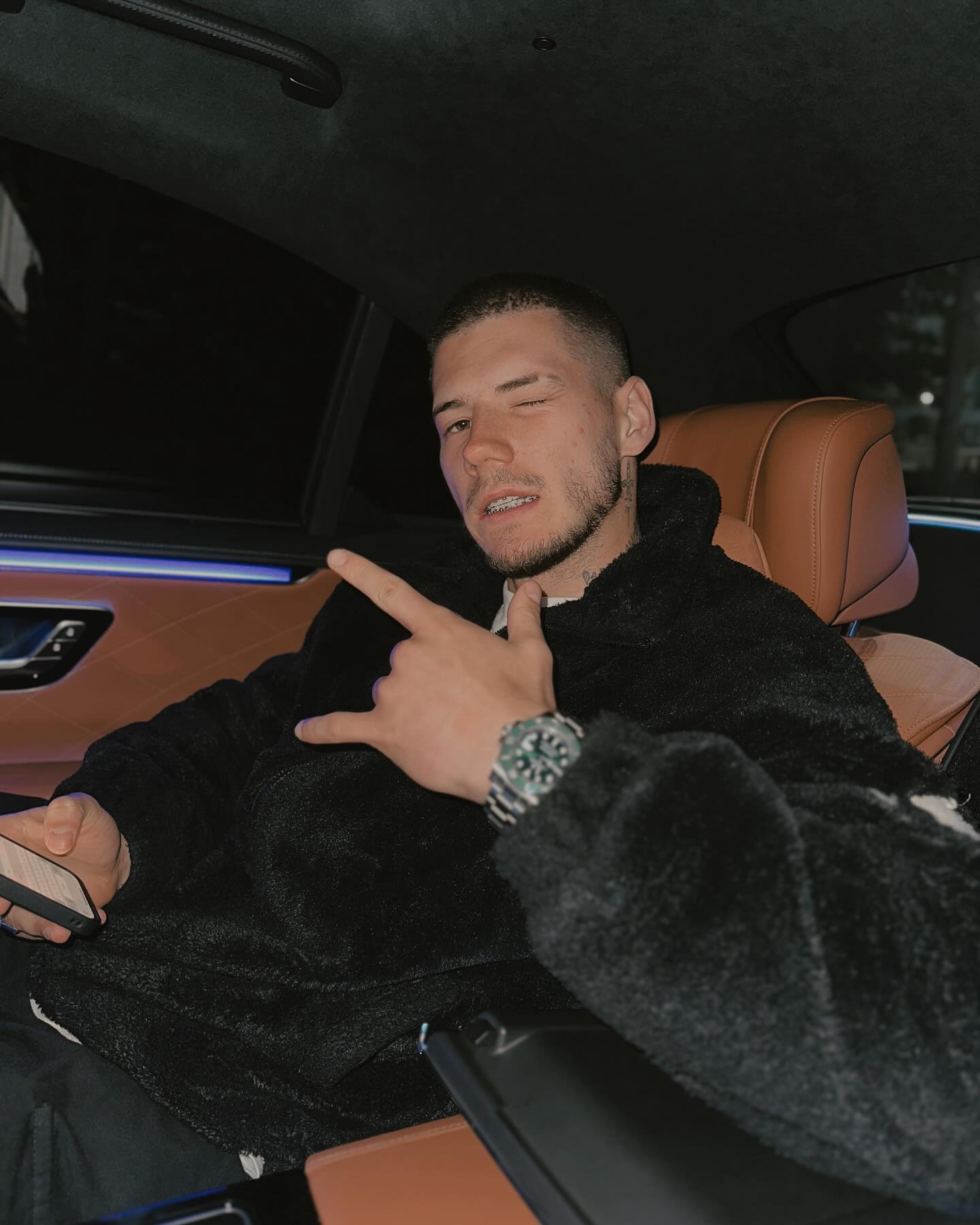 Потерял 36 миллионов. Экс-муж Тринчер пожаловался на проблемы с деньгами