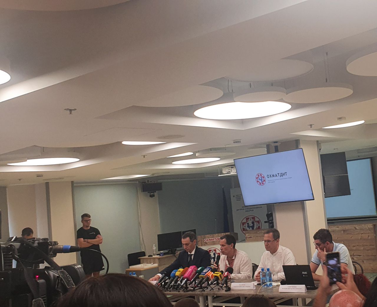 Зрада чи ні? Чому виник скандал з відновленням "Охматдиту" та що буде далі