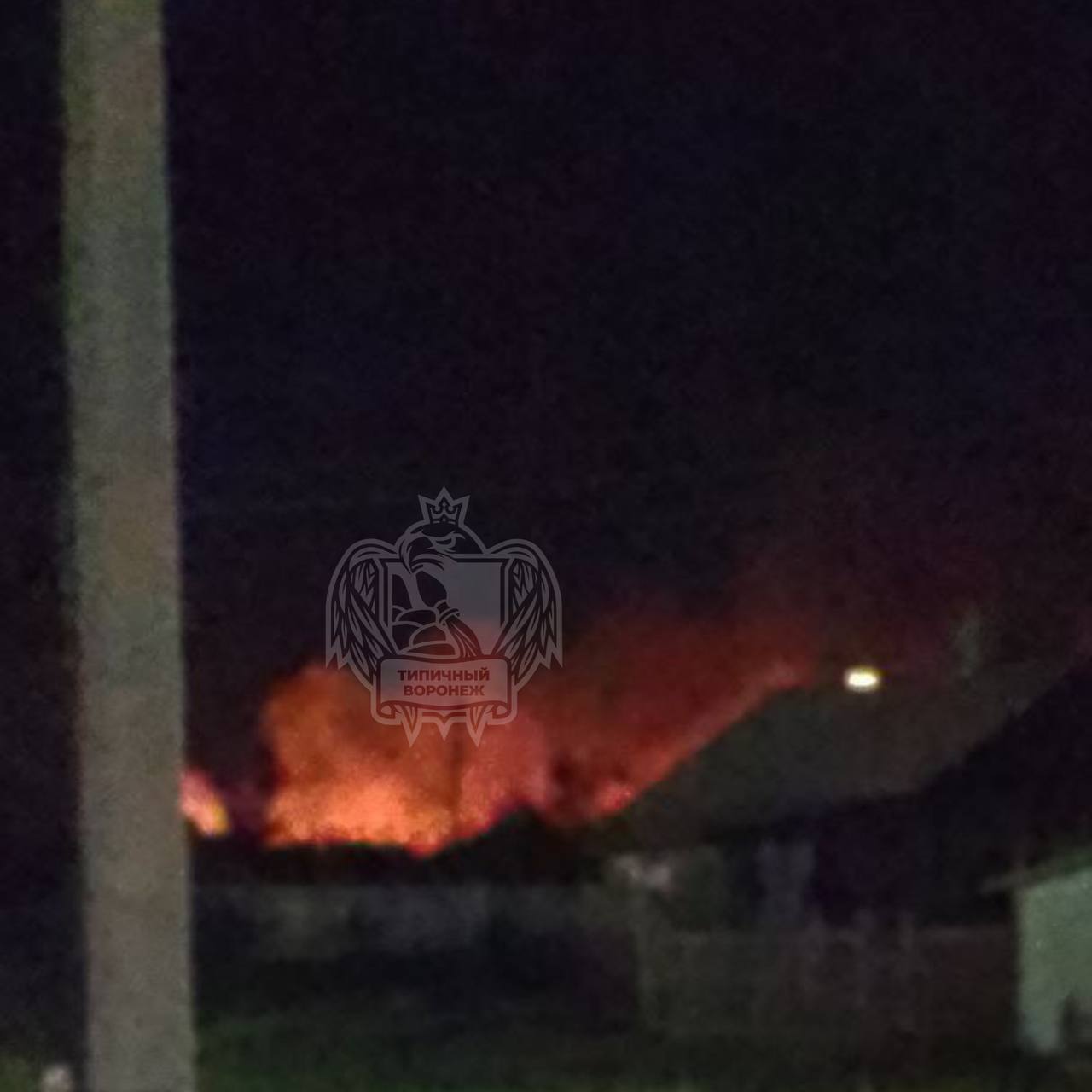 У Воронежі скаржаться на атаку дронів під салют і музику Сердючки, в області були вибухи
