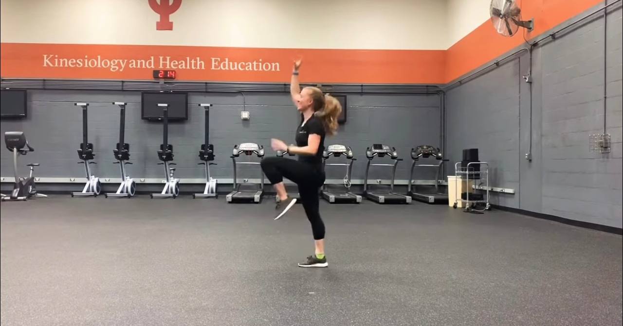 7 кращих вправ, які допоможуть накачати міцний прес та отримати тіло мрії