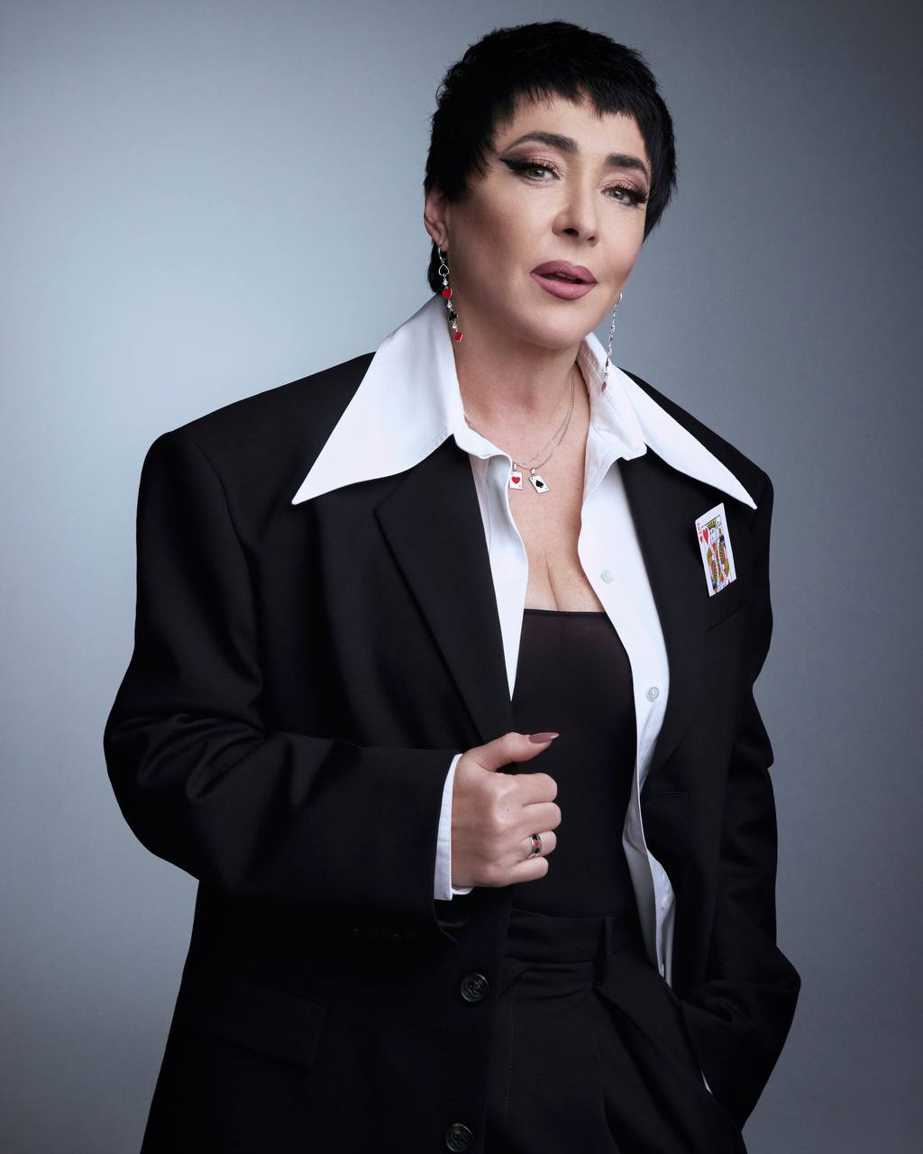 Співачка-путіністка Лоліта показала 82-річну матір, яку вивезла з України