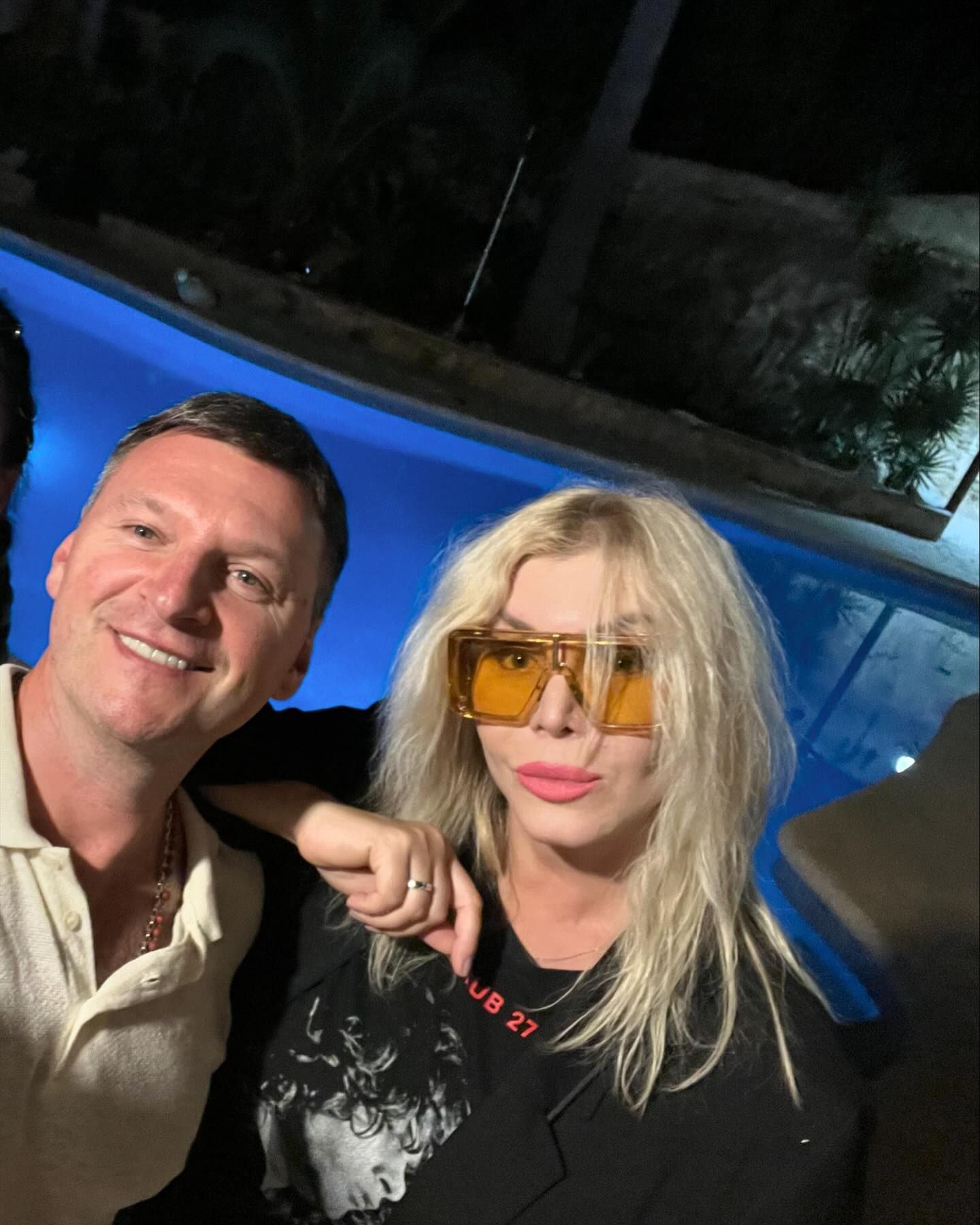 Як виглядає співак-волонтер Андрій Заліско, який разом з Юліком дає благодійні концерти за кордоном