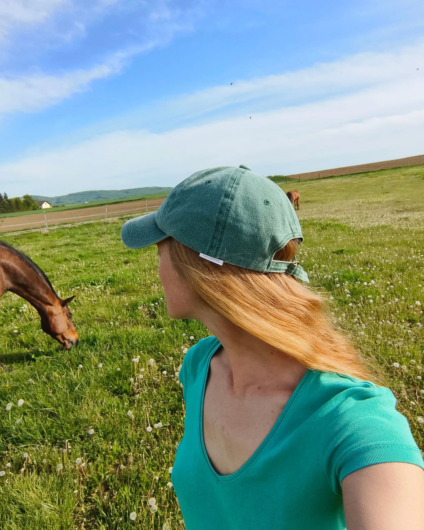 Модель з Маріуполя з'явилася на обкладинці Vogue: хто вона і що про неї відомо