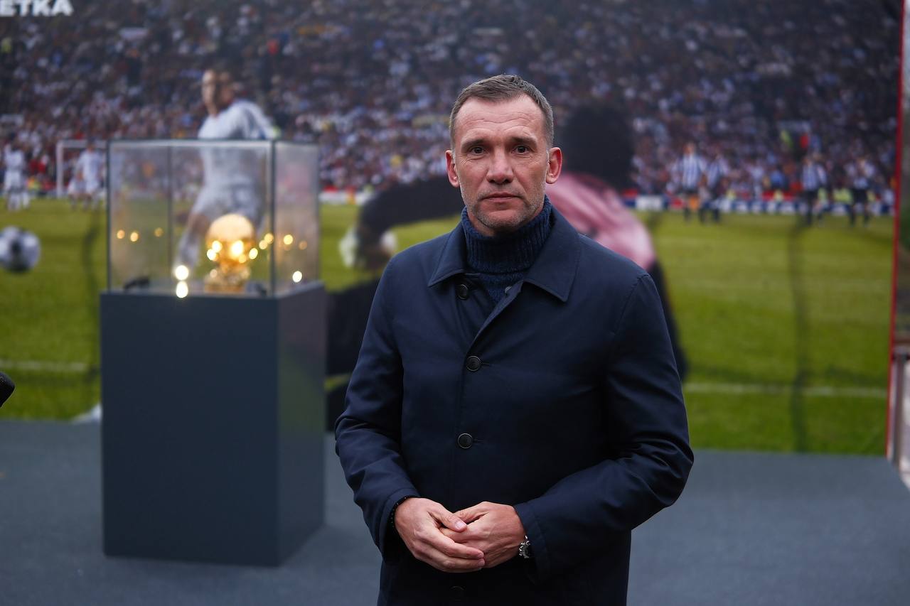 Андрей Шевченко покажет "Золотой мяч" в десяти городах Украины