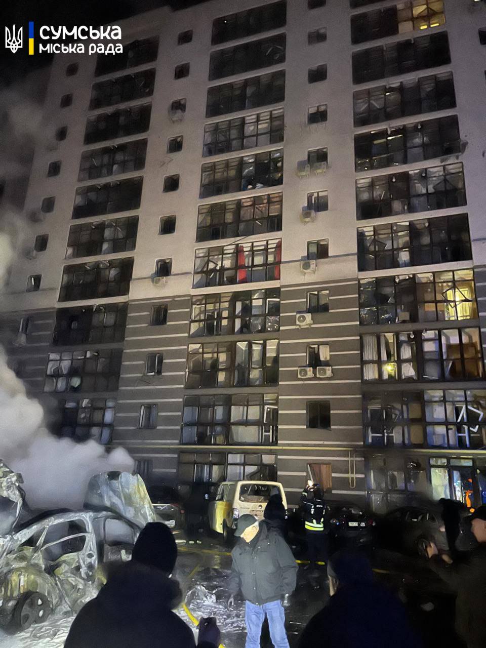 В Сумах "Шахед" попал в автостоянку: обнародовано видео последствий