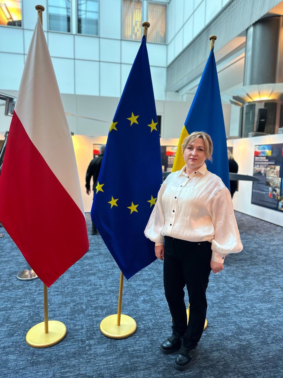 "Наша мета – визволити всіх". Історії українок, які виборюють повернення рідних з полону