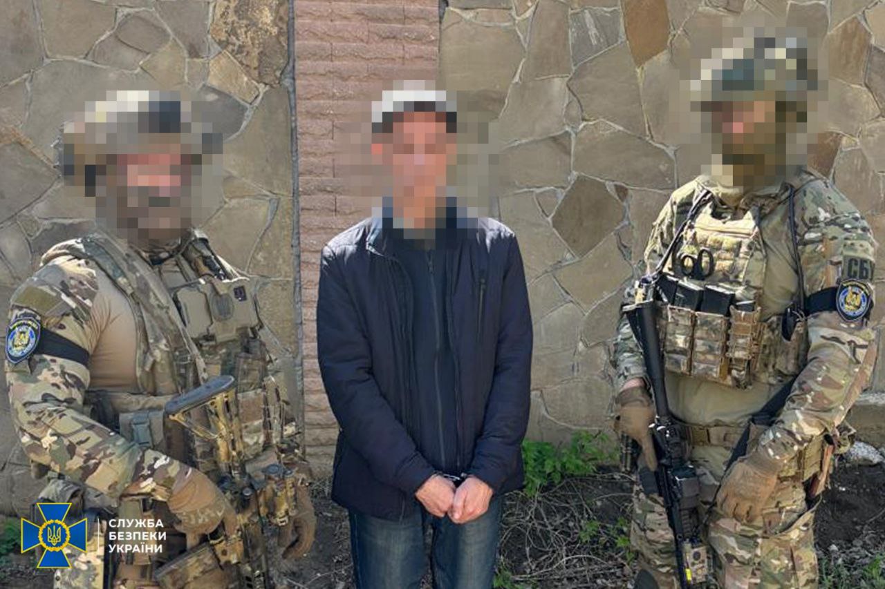 Здавав позиції українських військових у Миколаєві: СБУ затримала шпигуна РФ
