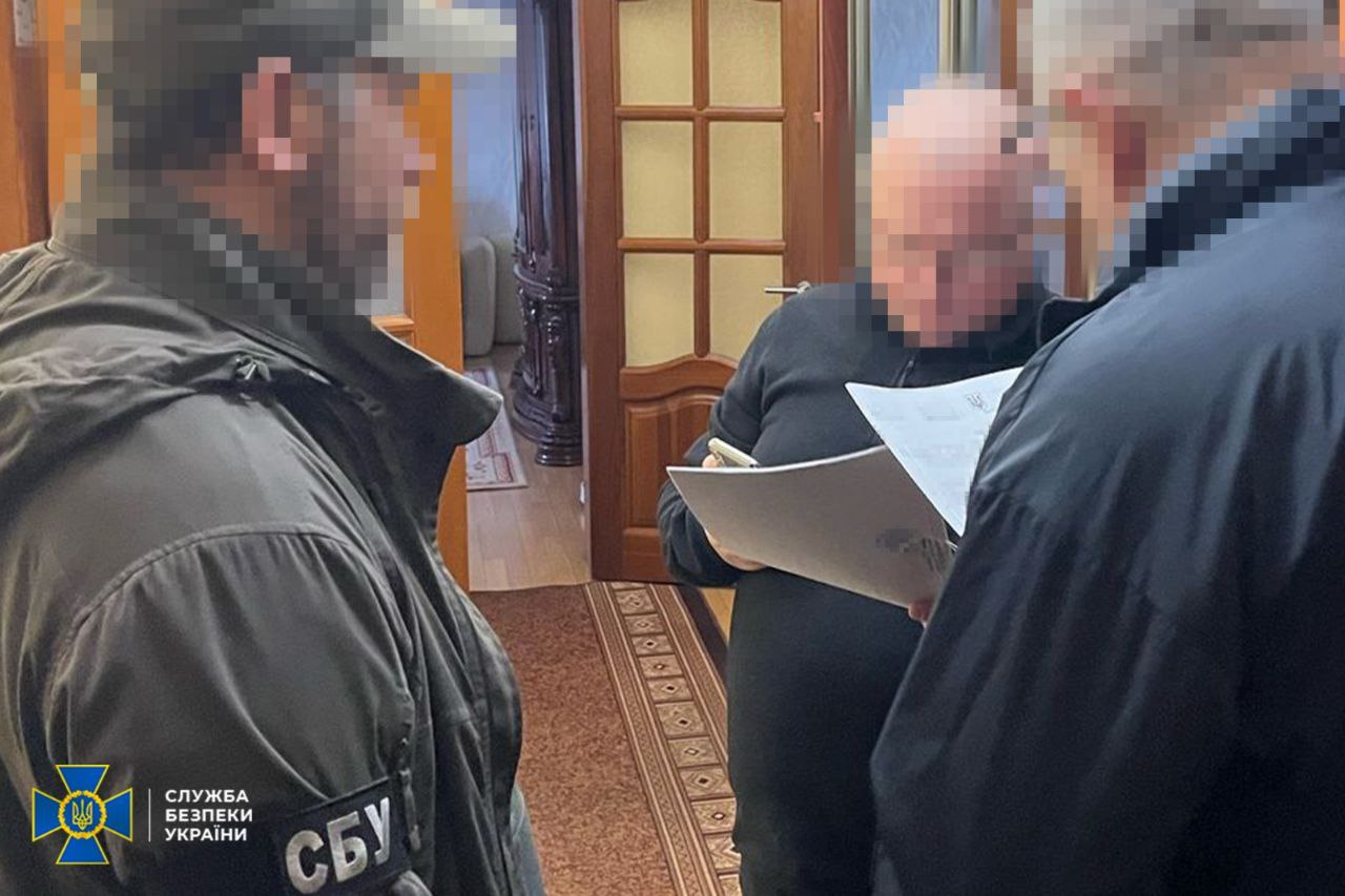 На будівництві Подільського мосту розікрали понад 153 млн гривень. СБУ викрила чиновників