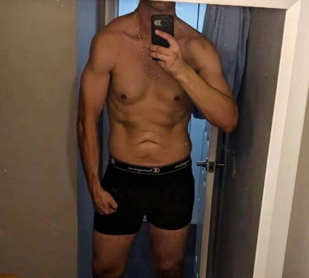 Чоловік скинув 47 кг завдяки щоденним 5 хвилинним тренуванням: всього три вправи