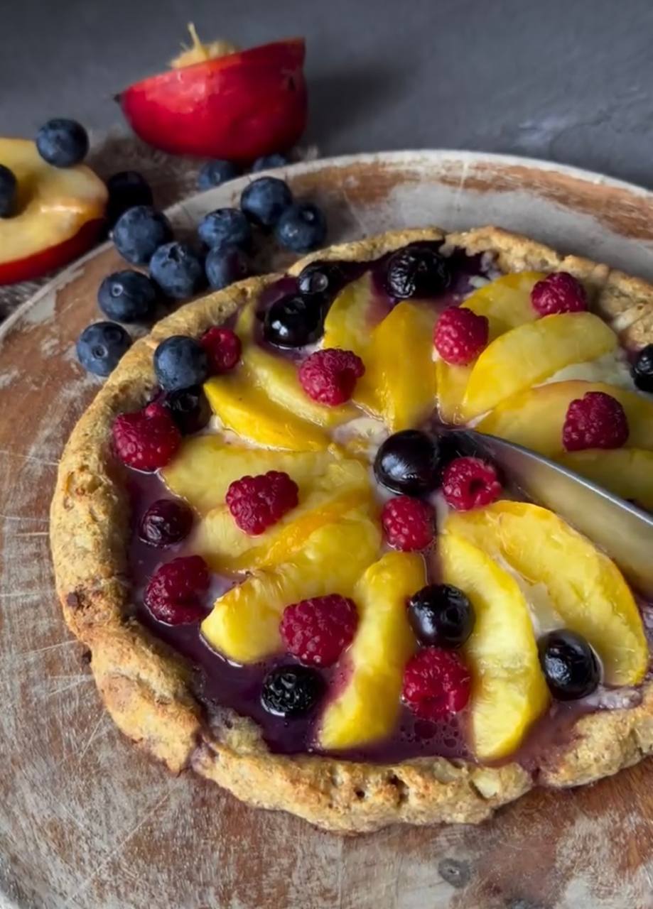 Рецепт творожной фруктовой пиццы: невероятный вкус в каждом кусочке