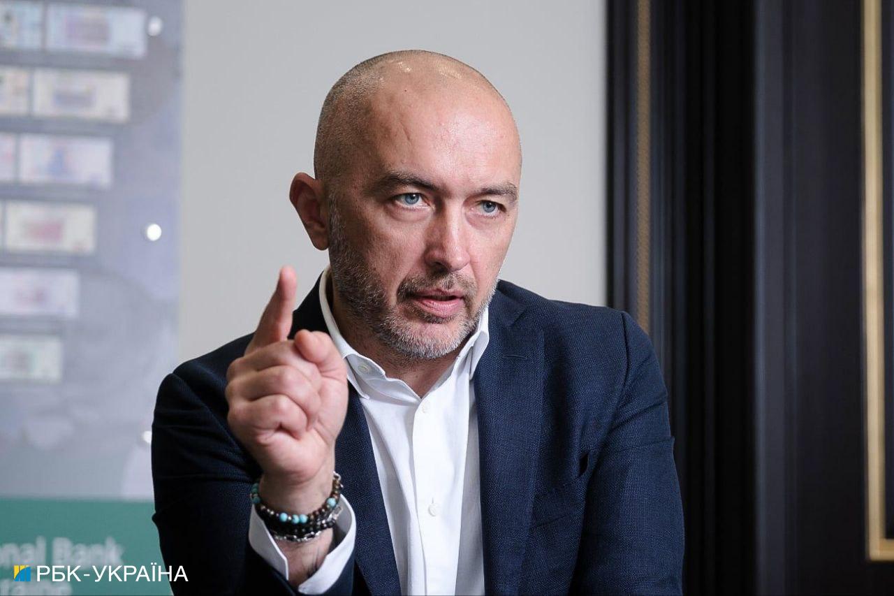 "Мы идем по лезвию": Андрей Пышный об инфляции, курсе доллара и рисках для экономики