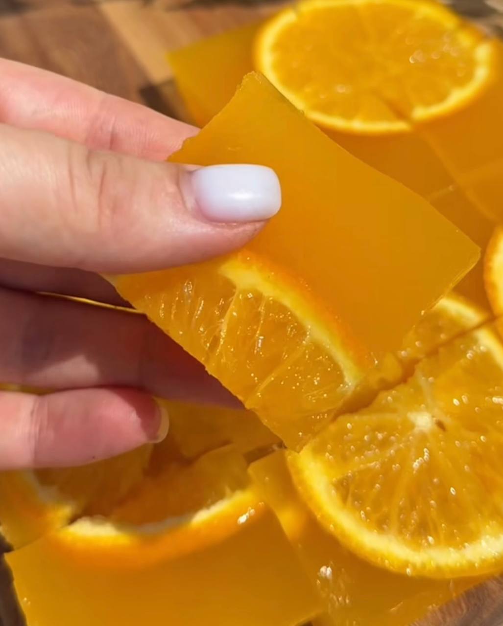 Рецепт домашнего коллагена, который заменит добавки и сохранит молодость